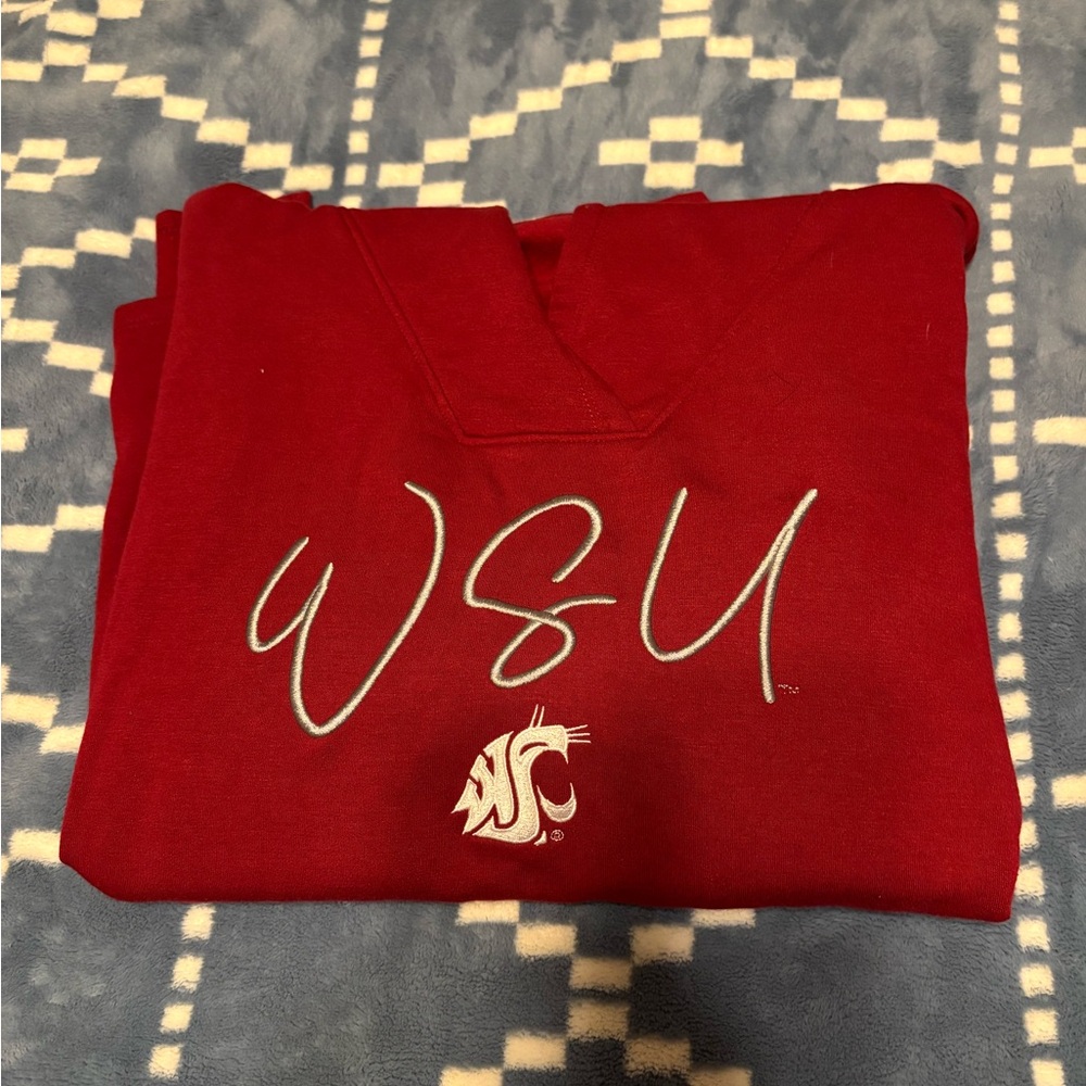 WSU women’s medium sweatshirt